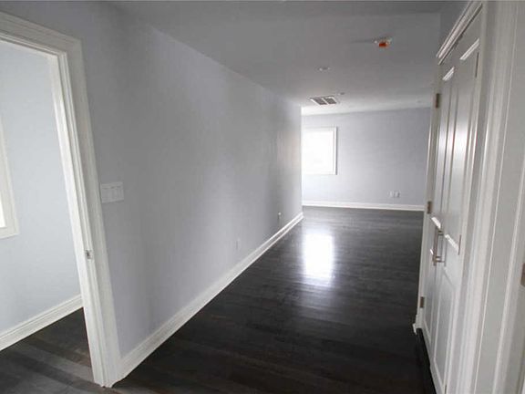 4th image of 769 Fulton St APT 1