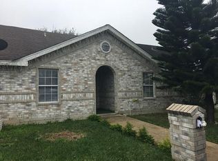 1018 Fairway Dr, Mission, TX 78572