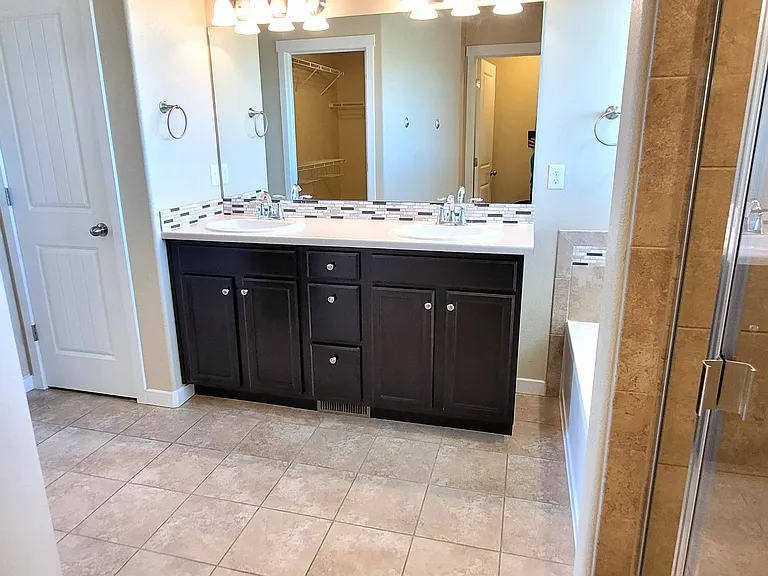 11309 Scenic Brush Dr — Photo 16