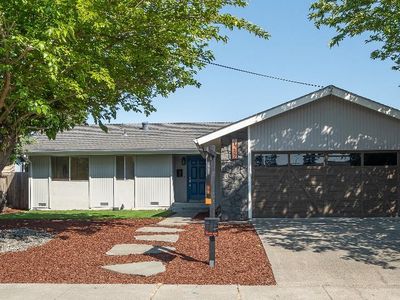 1282 Pacific Avenue, Petaluma, CA, 94954
