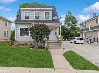 3604 Main St, McHenry, IL 60050