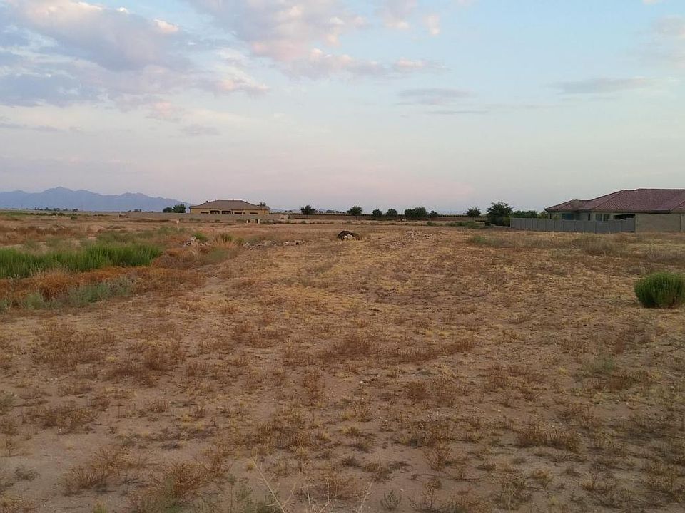1st image of 15915 W Cheryl Ct