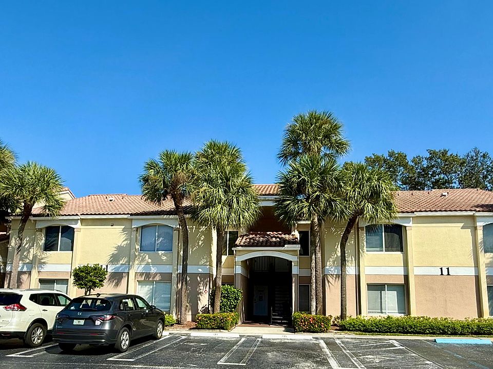 1st image of 815 W Boynton Beach Boulevard #11-205