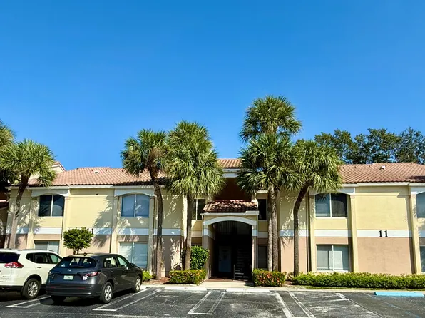 815 W Boynton Beach Boulevard #11-205, Boynton Beach, FL 33426