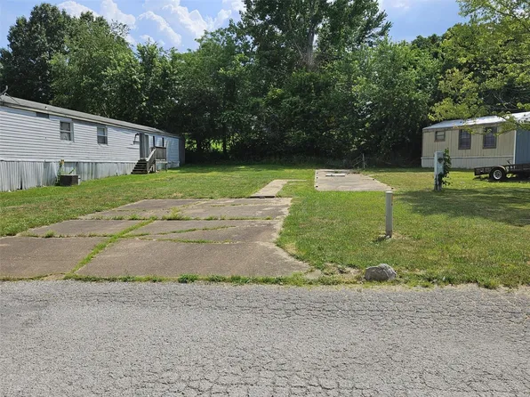 6053 Cedar Glen Dr, Cedar Hill, MO 63016