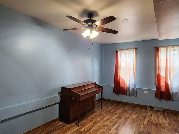 4th image of 4051 S Campbell Ave
