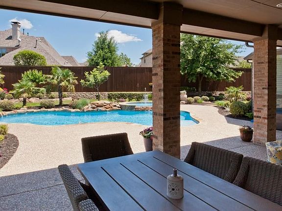2nd image of 11762 Sabino Ct
