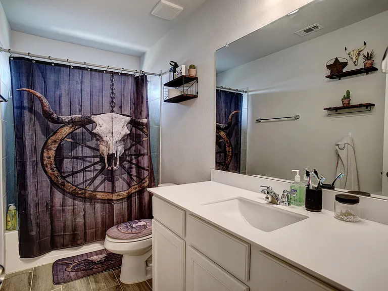 205 Driftwood Ln — Photo 24