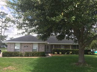 15748 Northside Dr W, Jacksonville, FL 32218