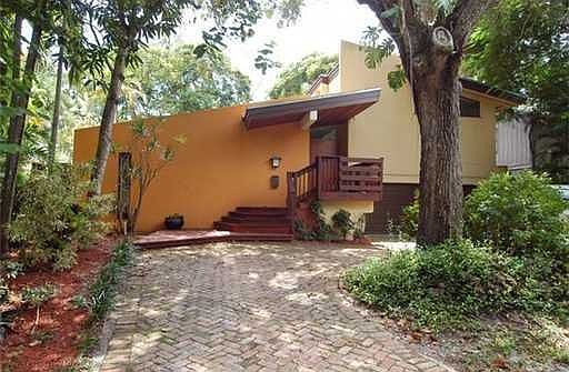 1st image of 3856 Poinciana Ave