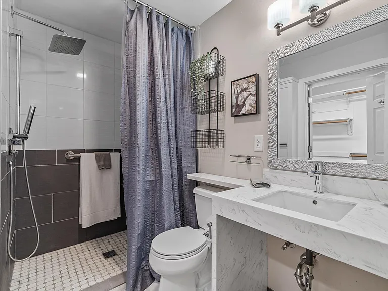 1435 Pheasant Run Dr #101 — Photo 23