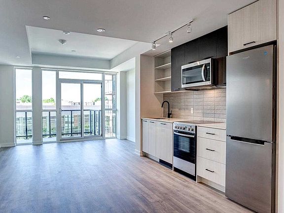 2nd image of 2300 Saint Clair Ave W #337