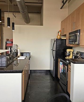 5th image of 101 W Marshall St #U45