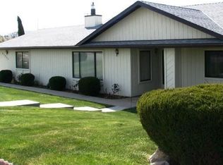 21711 San Gabriel Dr, Tehachapi, CA 93561