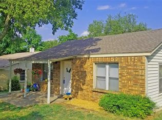 829 Lake View Rdg, Fort Worth, TX 76108