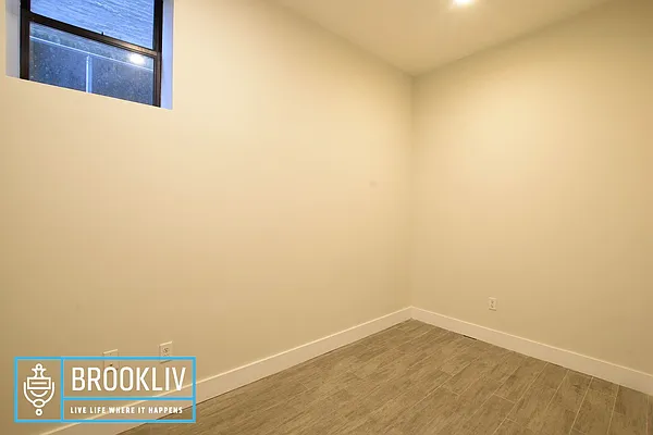 Rented by null | media 5