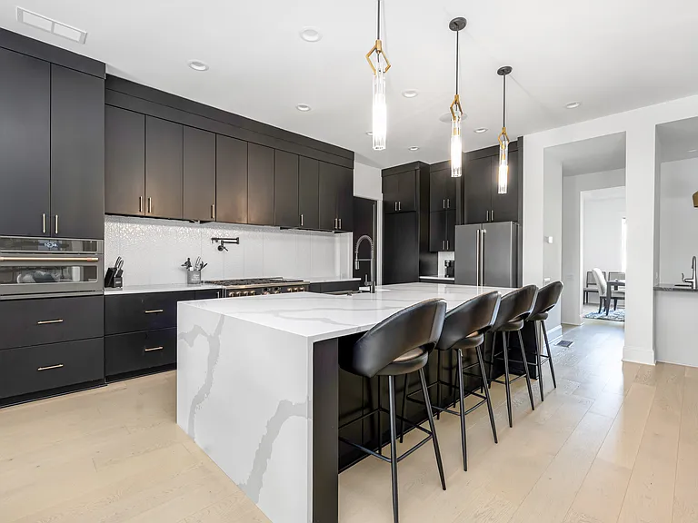 10119 Laurier Ln — Photo 18