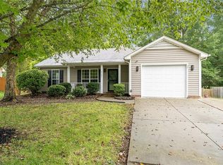 4103 Wellingham Ln, High Point, NC 27265