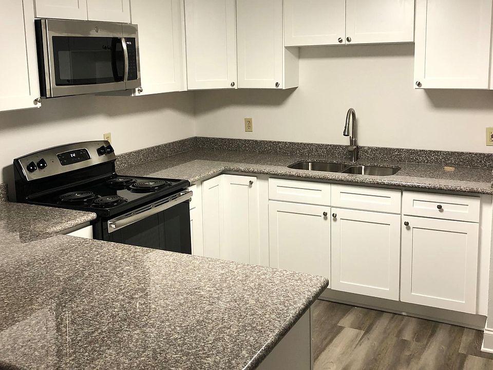2nd image of 8511 Oliver Ave #A