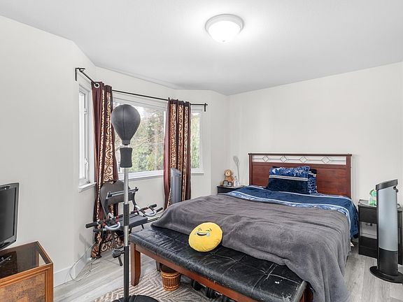 5th image of 126XX Hampton Ct