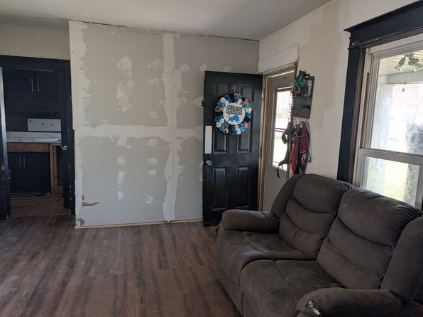 4631 Oak St, Cass City, MI 48726