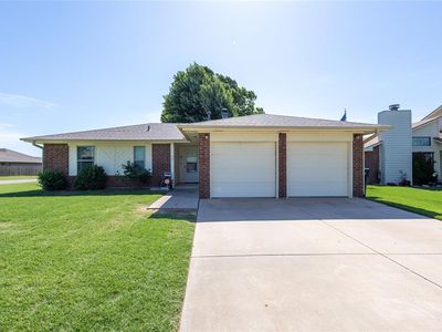 20 N Eastgate Dr, Yukon, OK, 73099