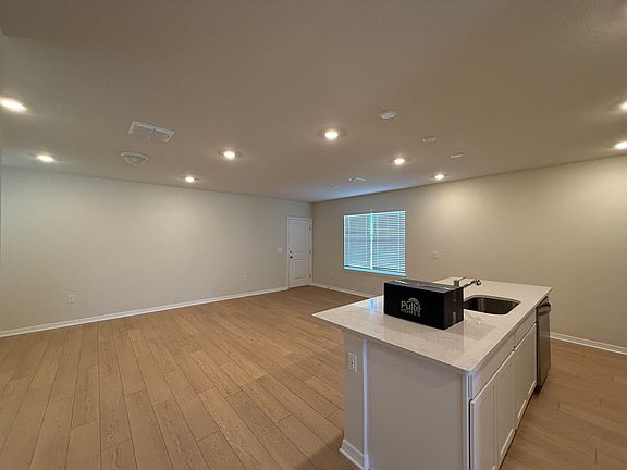 5th image of 6442 Tabebuia Pkwy