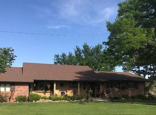 1002 Davis St, Garden City, KS 67846