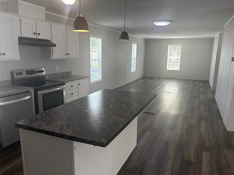 1432 Iron Trl E — Photo 6