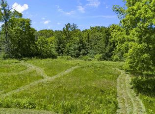 L60 Summerfield Dr #60, Verona, WI 53593