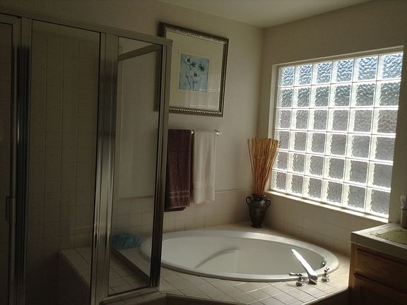 5th image of 1022 Shannon Ave