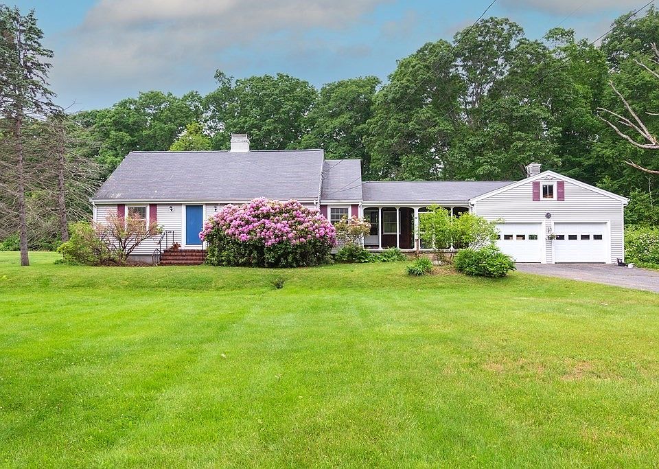 611 Norfolk St, Holliston, MA 01746 Zillow