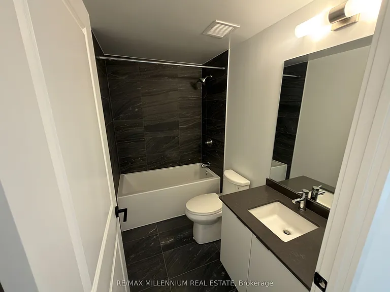 2075 Lakeshore Rd S #415 — Photo 18