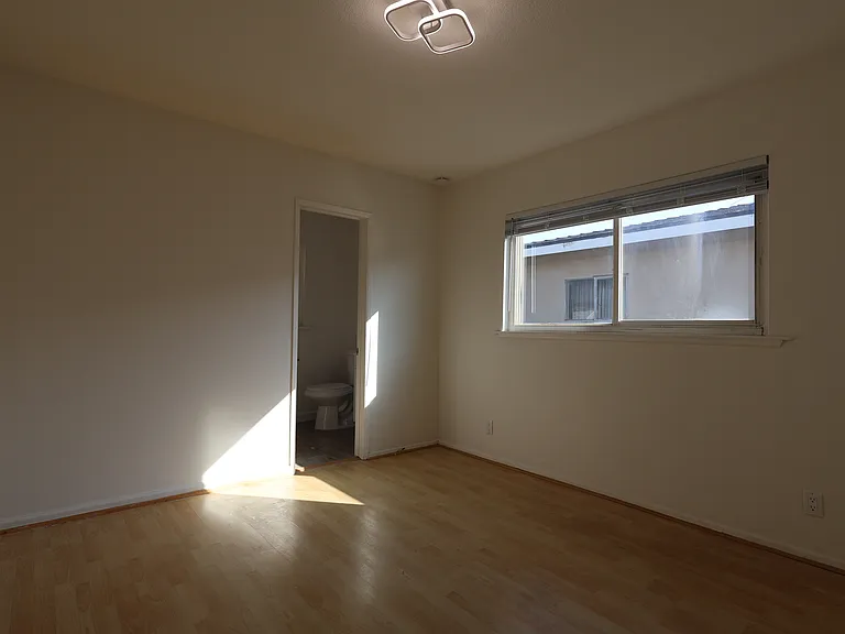 1618 N Hacienda Blvd — Photo 4