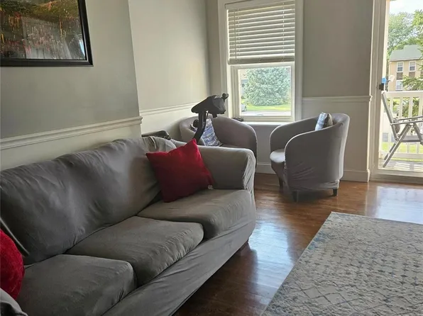 255 Artist Lake Drive #2, Middle Island, NY 11953