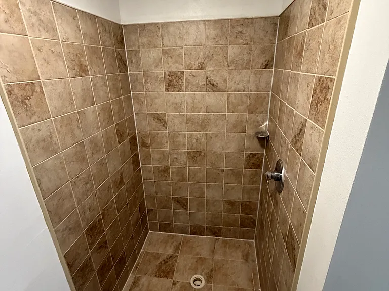 15 W Hillside Ave #3 — Photo 5