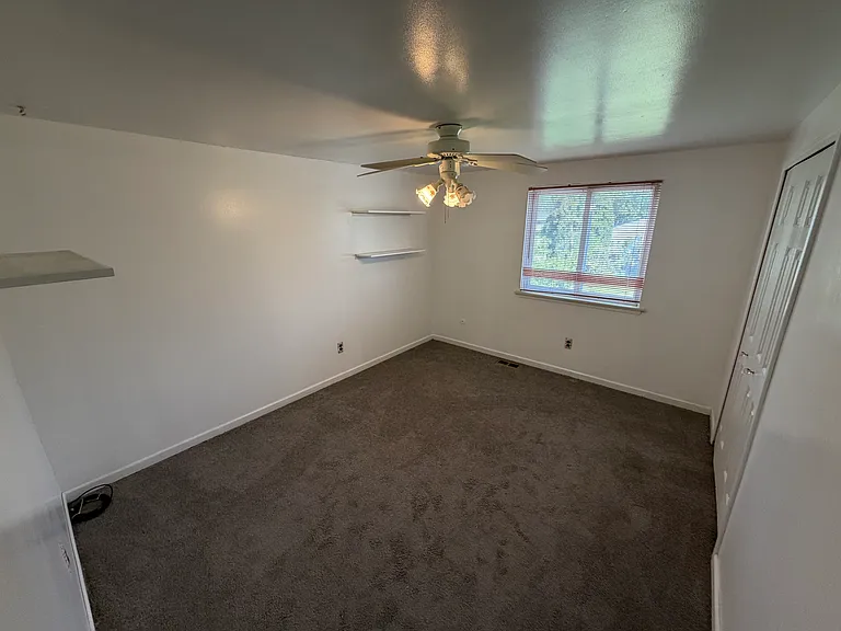 14137 Randall Dr — Photo 9