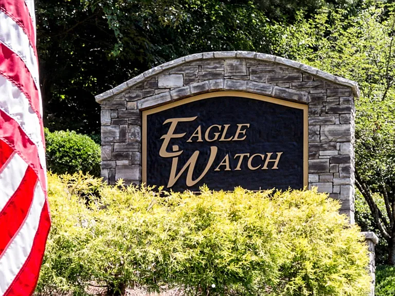 The Nicest neighborhood in Towne Lake!!