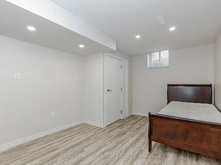 101 Hullrick Dr #BASMENT — Photo 23