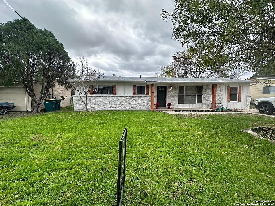 1st image of 218 Hillview