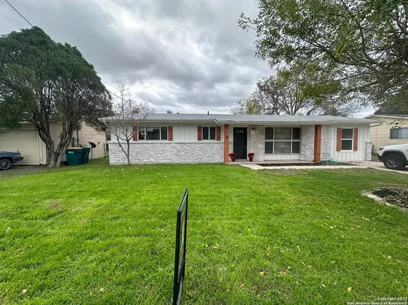 218 Hillview, Universal City, TX 78148