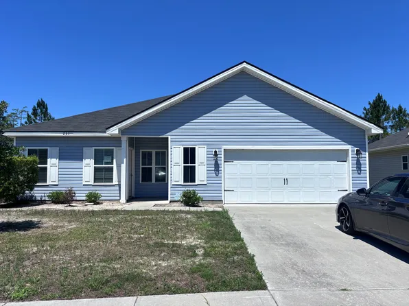 231 Whipple Ave, Hinesville, GA 31313