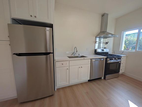 2nd image of 133 N Reno St APT 201