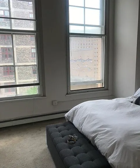 125 E Wells St — Photo 3