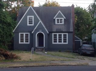 1564 Center St NE, Salem, OR 97301