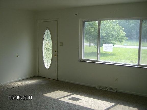 2nd image of 4414 S Foltz St
