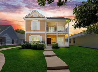 1920 Mimosa Ct, Savannah, TX 76227
