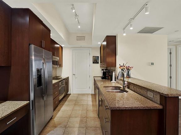 4th image of 331 CLEVELAND STREET #212