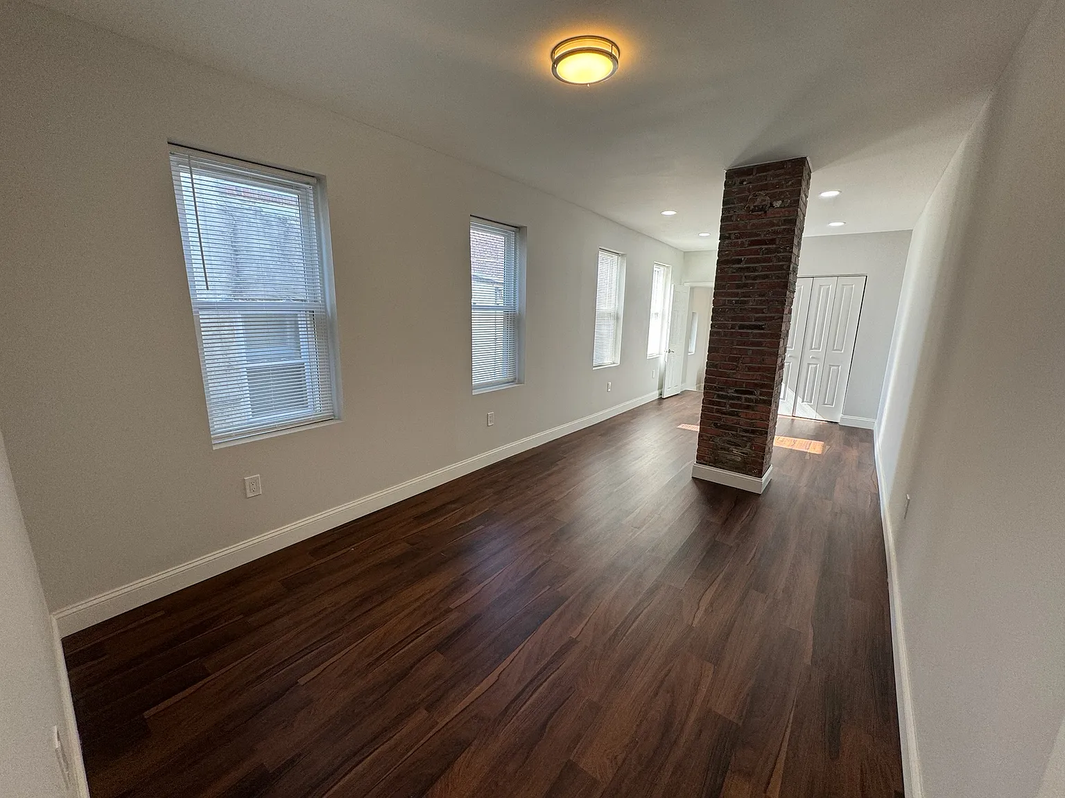 10 S Ann St — Photo 3