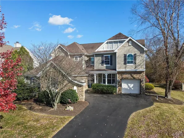 2759 Brinker Ln, Easton, PA 18040